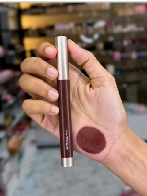 Beauty Glazed Automatic Lip Crayon product photo