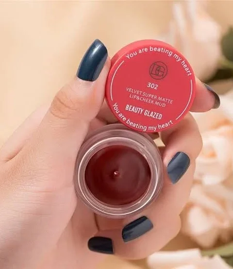 Beauty Glazed Velvet Matte Lip & Cheek Mud product photo